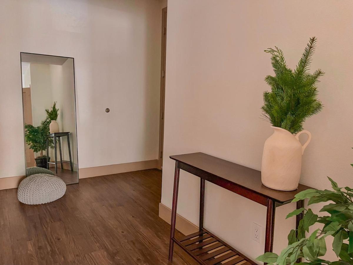 Апартаменты 2Bdr & Parking 5-10Min To Santa Monica Pier Лос-Анджелес Экстерьер фото